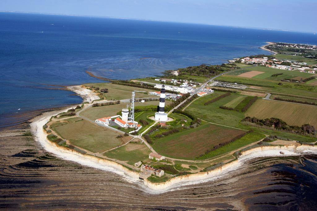 Phare Ouest 3*